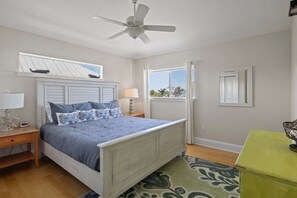 5 slaapkamers, een strijkplank/strijkijzer, gratis wifi, beddengoed