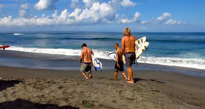 Mojosurf Camp Canggu - Hostel