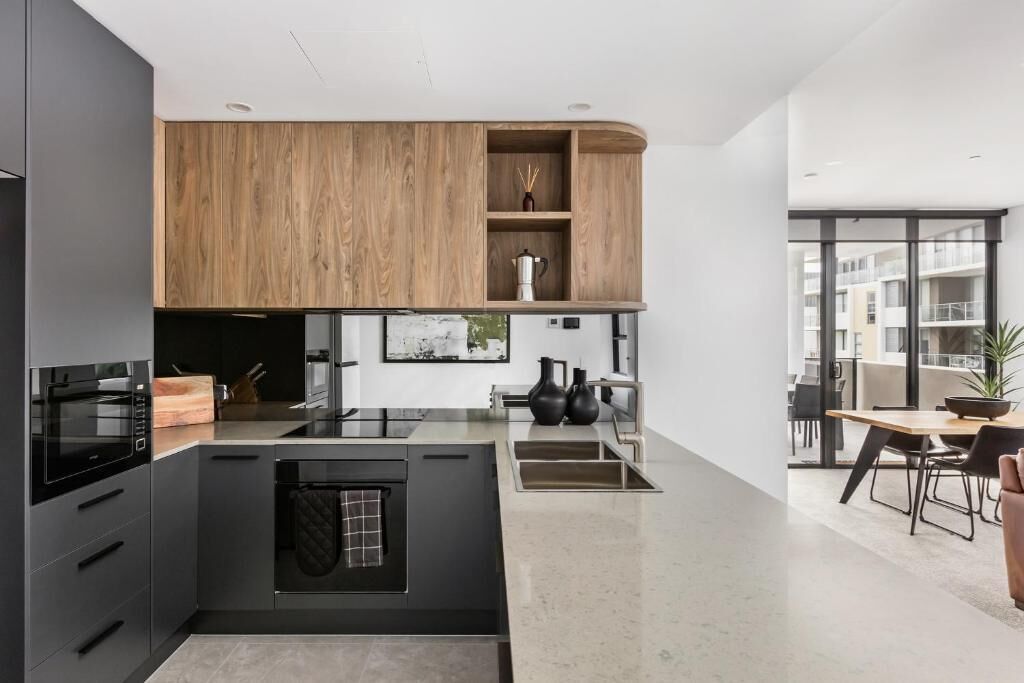 Căn hộ Premium, 2 giường cỡ queen, phù hợp cho người khuyết tật | Bếp riêng | Tủ lạnh, lò vi sóng, lò nướng, bếp nấu 