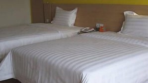 Unclassified image, 4 of 8, button - 7 Days Inn (Qingdao)