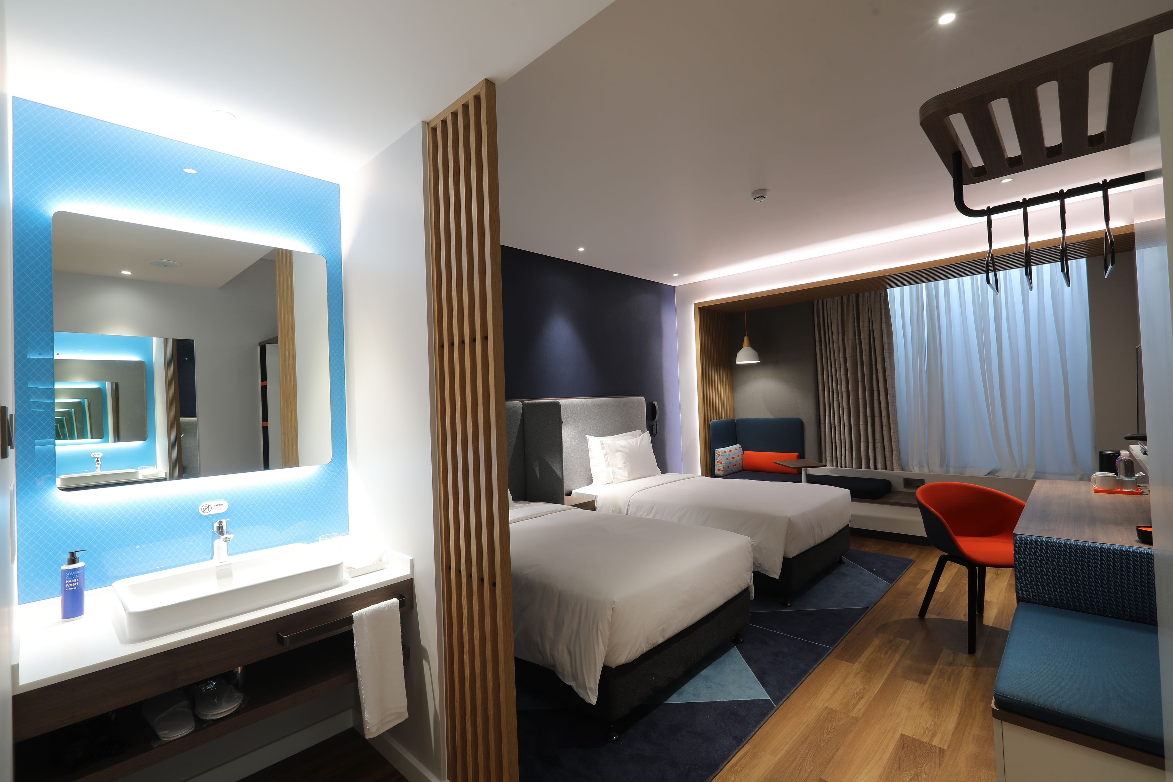 Standard Room, 2 Twin Beds, Courtyard View | In-room safe, desk, blackout drapes, iron/ironing board