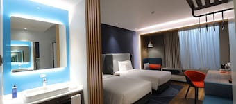 Holiday Inn Express Suzhou Zhouzhuang Ancient Town by IHG