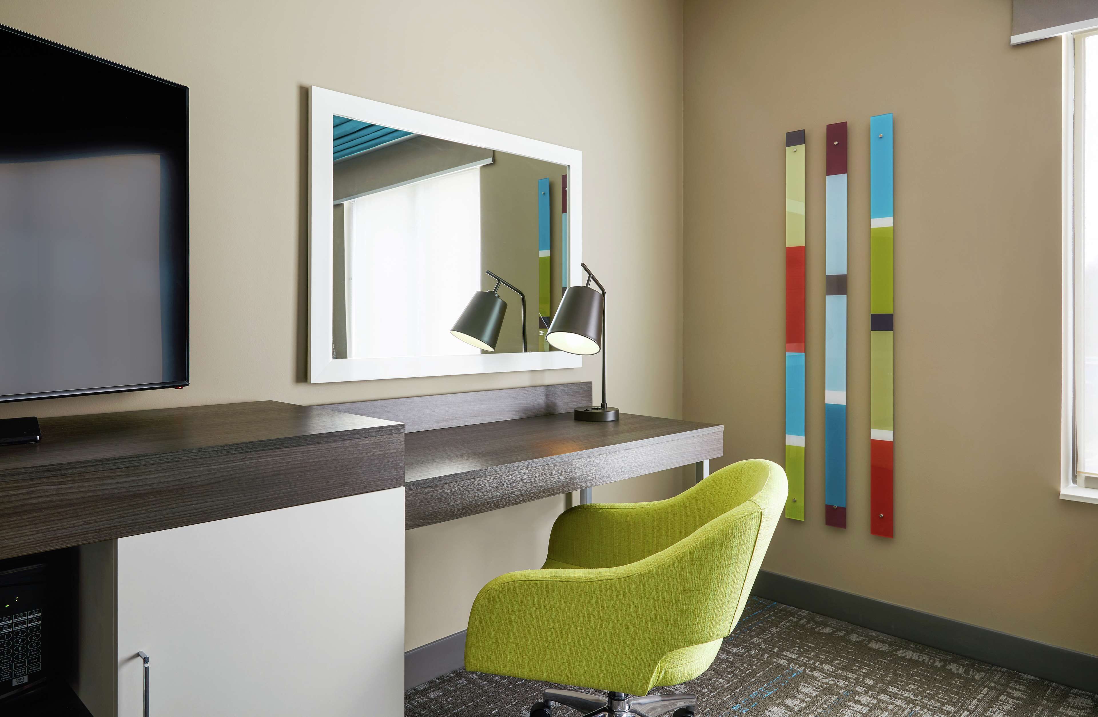 1 bedroom, hypo-allergenic bedding, in-room safe, desk