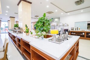 Free daily local cuisine breakfast
