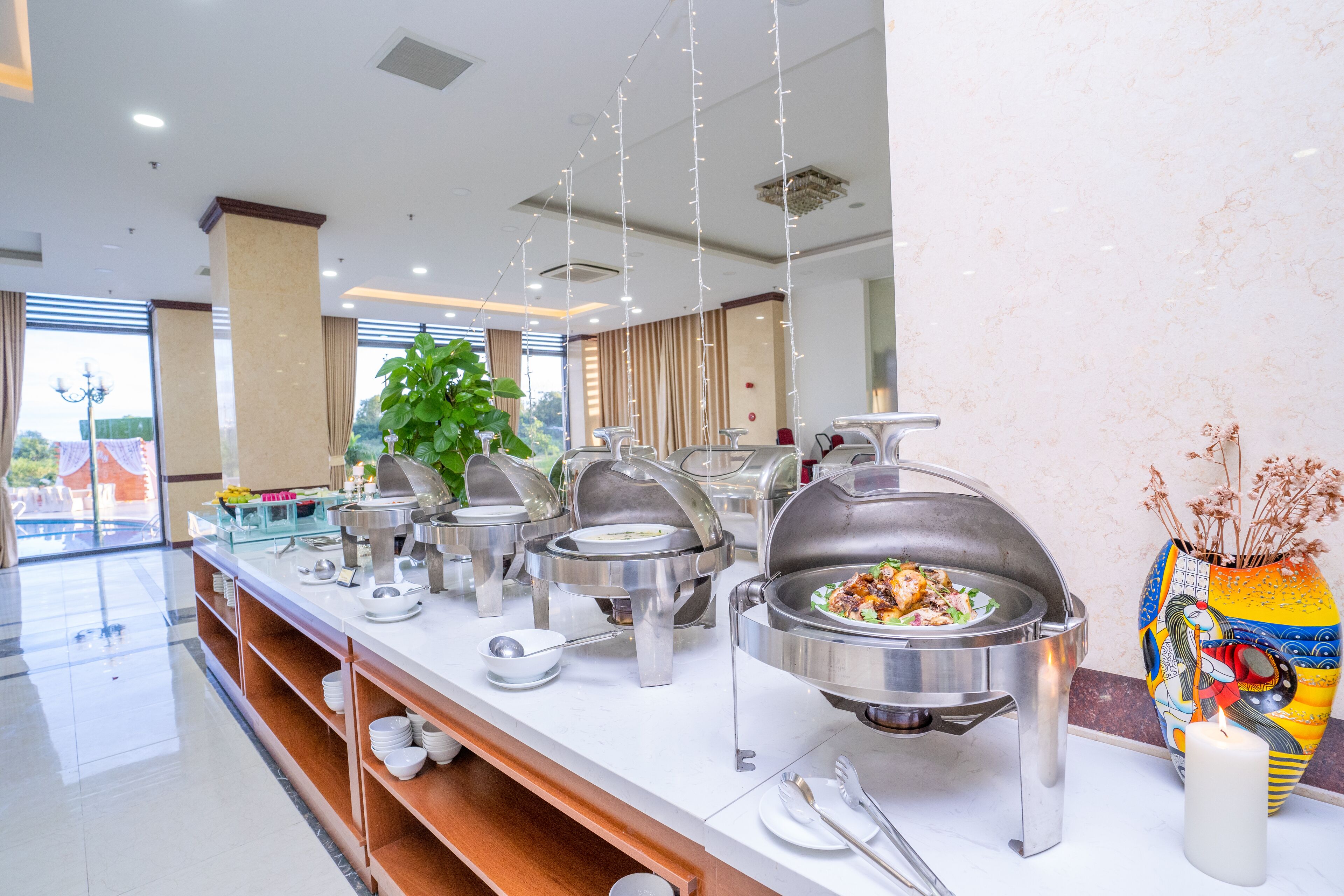 free daily local cuisine breakfast