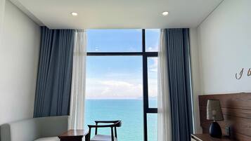 Deluxe Double or Twin Room, Ocean View | Premium bedding, minibar, in-room safe, desk