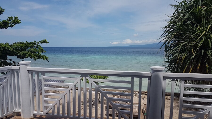 メノ モジョ ビーチ リゾート