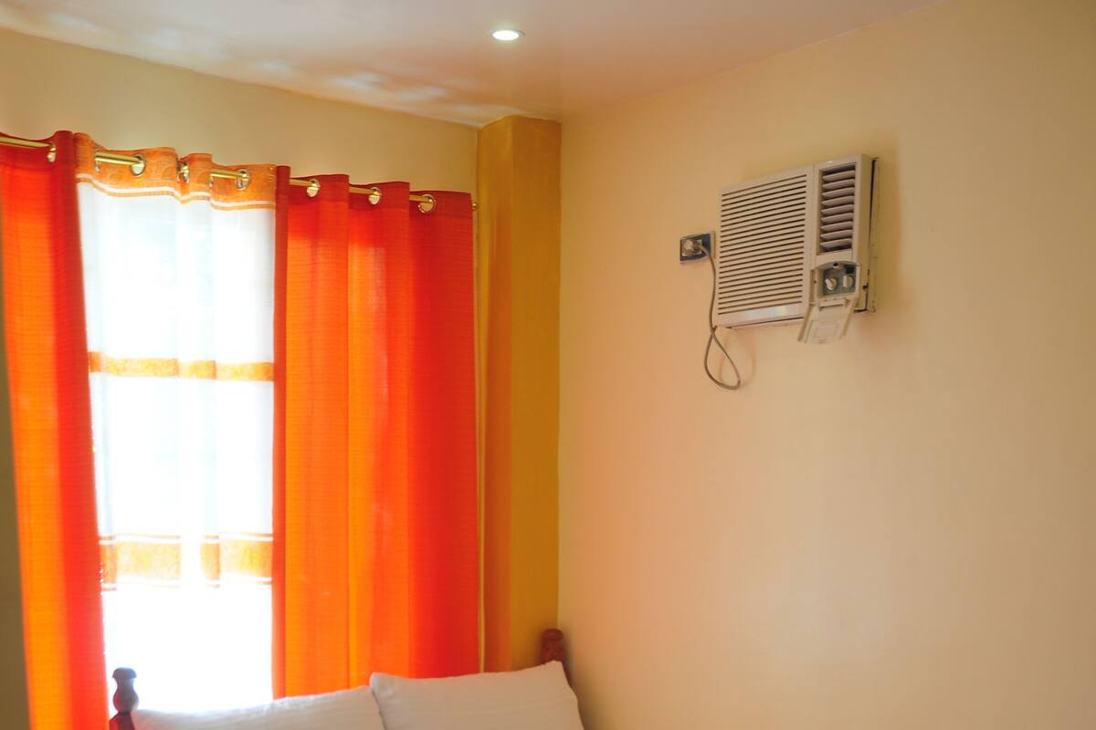 Standard Double Room, 1 Double Bed, Garden View | Bed sheets