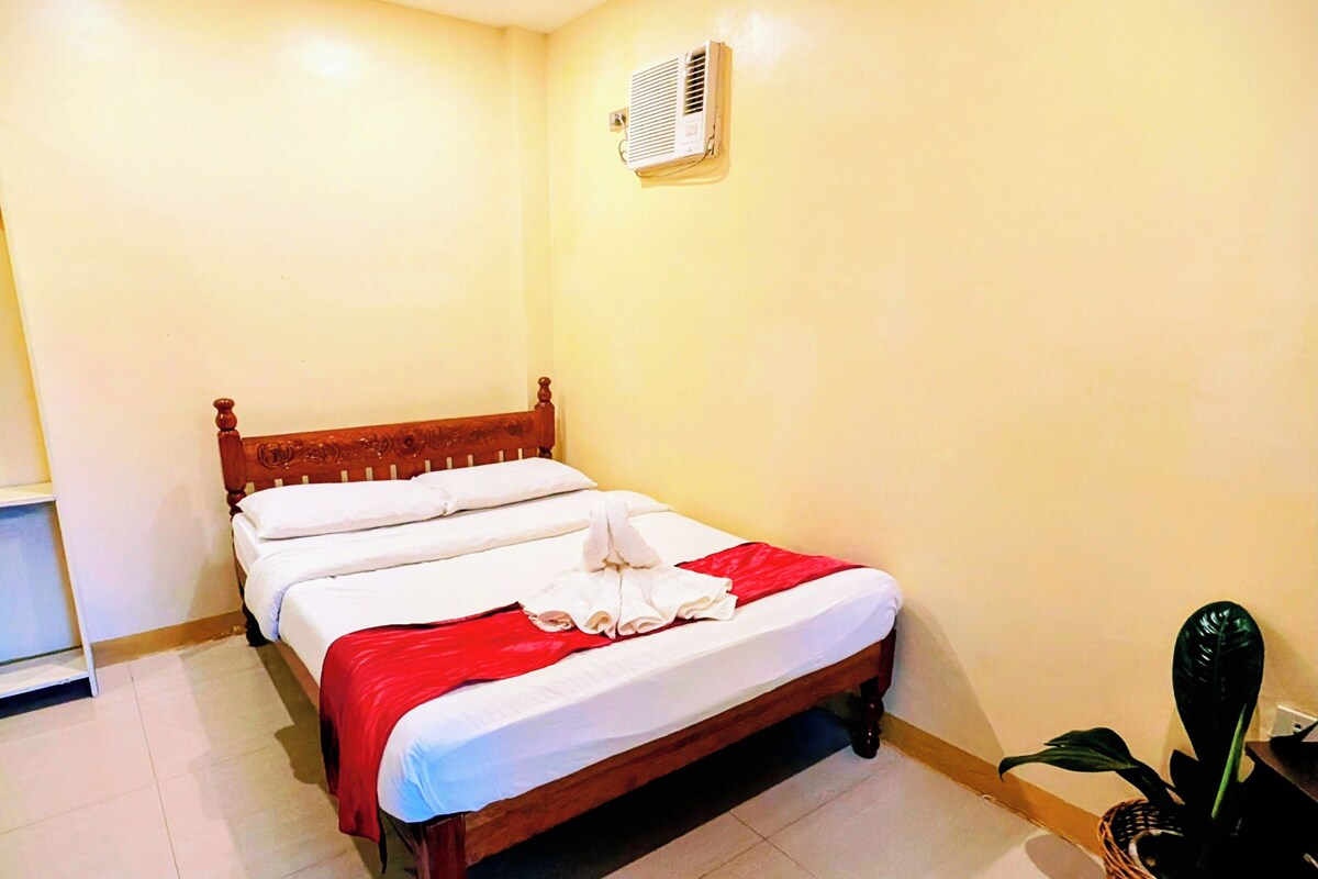 Standard Double Room, 1 Double Bed, Non Smoking | Bed sheets