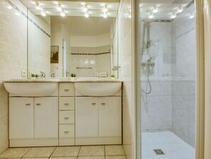 Towels - Wonderful private villa for 8 people with WIFI, private pool, TV and terrace (Lacanau-océan)