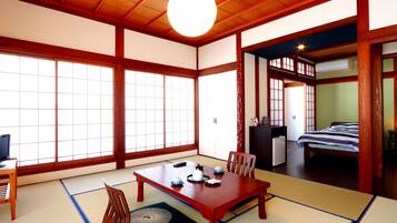 基础客房 | 客房内保险箱、免费 WiFi、床单