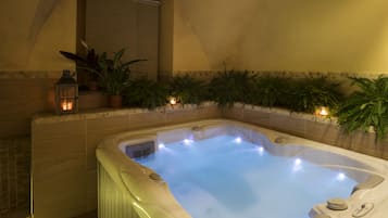 Indoor spa tub