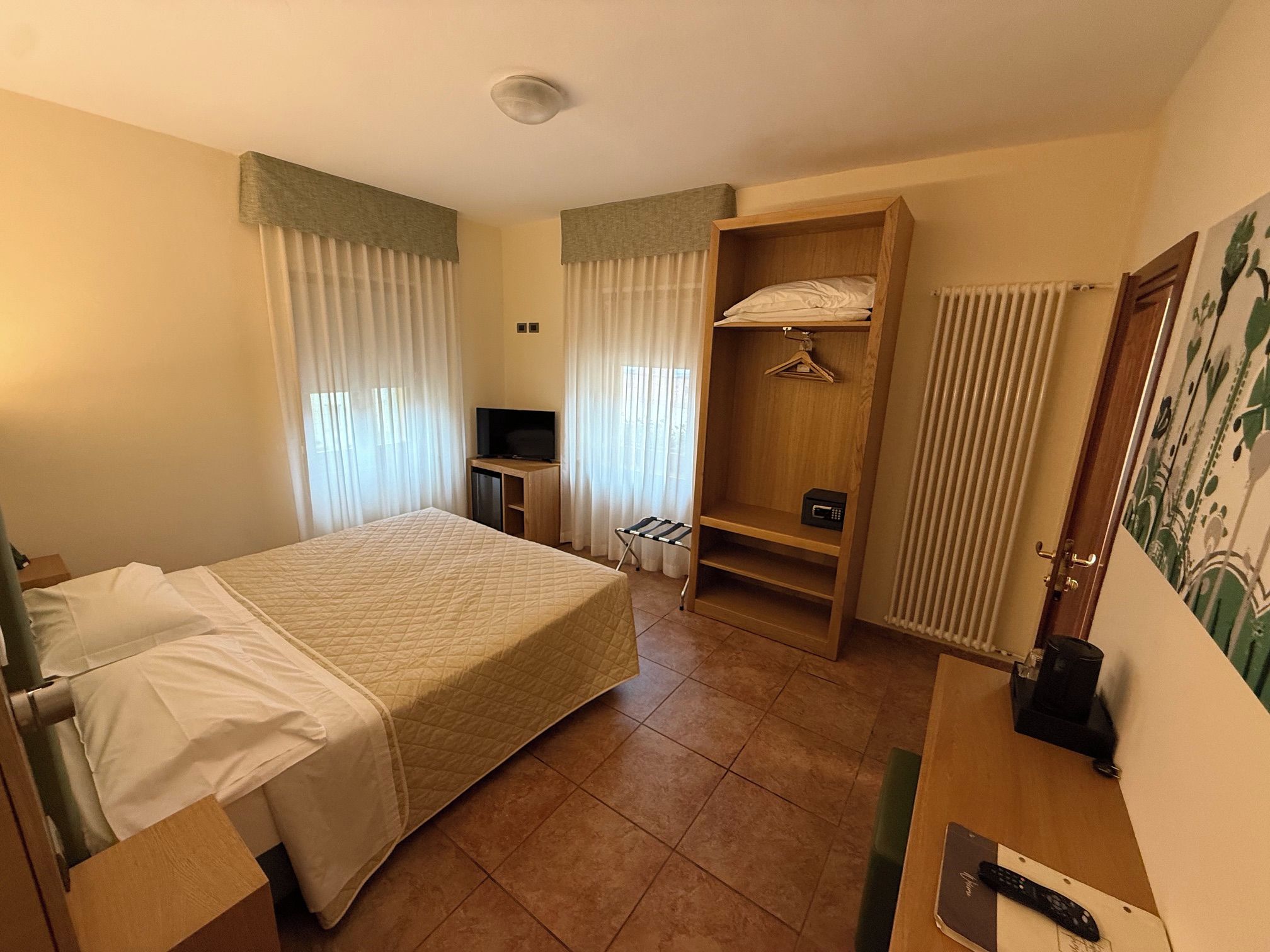 Classic Double Room