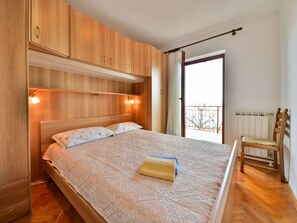 3 bedrooms, free WiFi - Beautiful apartment for 6 guests with A/C, WIFI, TV and balcony (Opatija)