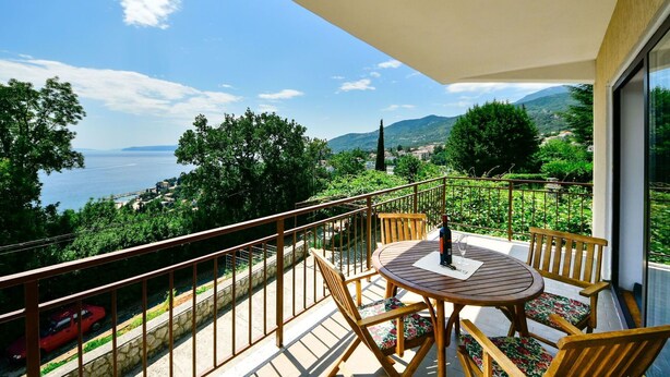 Unclassified image, 1 of 20, button - Beautiful apartment for 6 people with A/C, WIFI, TV and balcony (Opatija)
