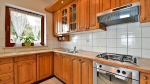Unclassified image, 3 of 20, button - Beautiful apartment for 6 people with A/C, WIFI, TV and balcony (Opatija)