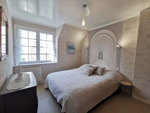 2 camere, ferro/asse da stiro, culla da viaggio, Wi-Fi gratuito