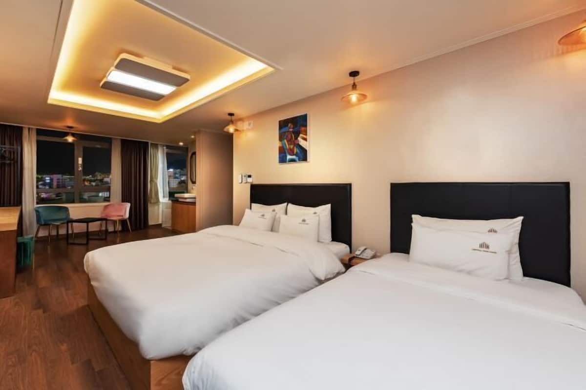 1 Schlafzimmer, Minibar, Verdunkelungsvorhänge, schallisolierte Zimmer