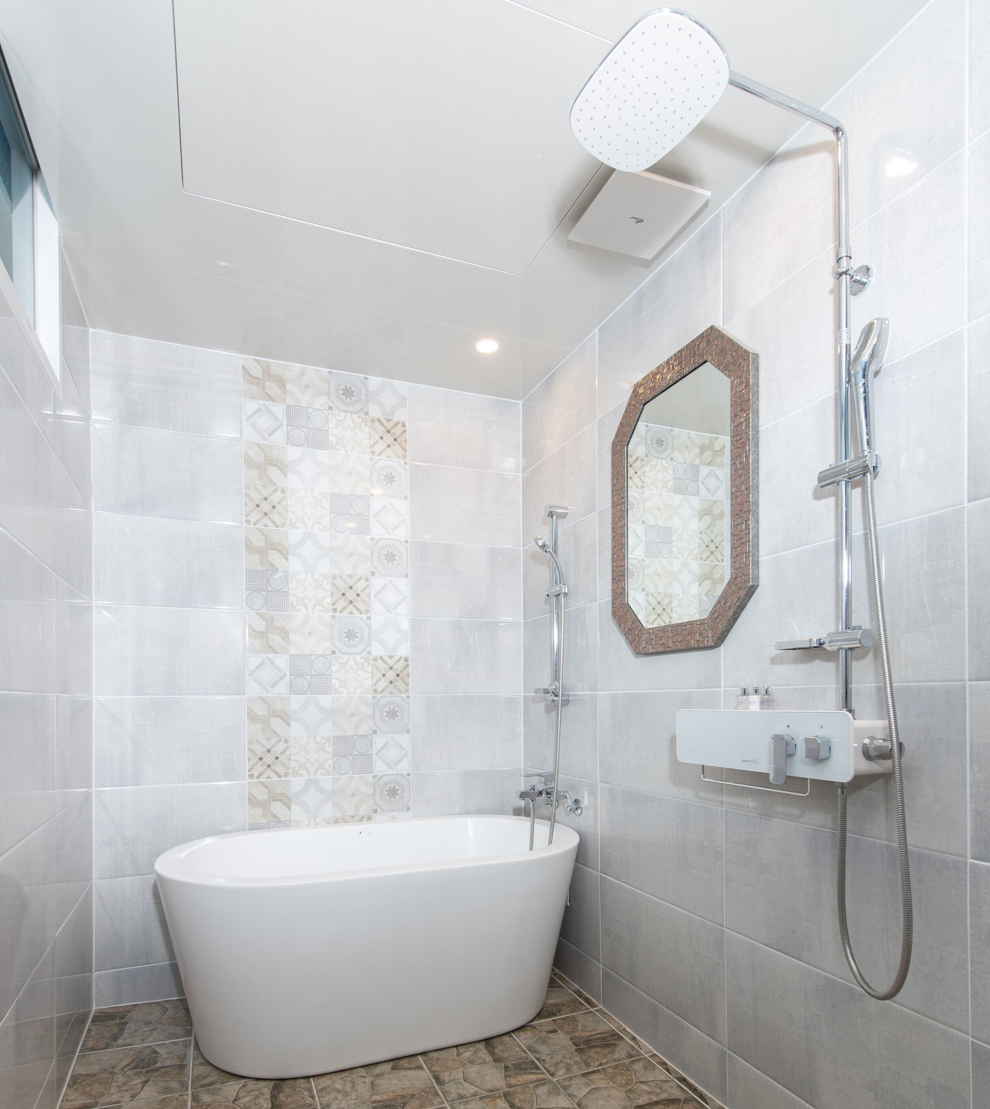 deluxe family twin (city view) | bathroom | hair dryer, bathrobes, slippers, bidet