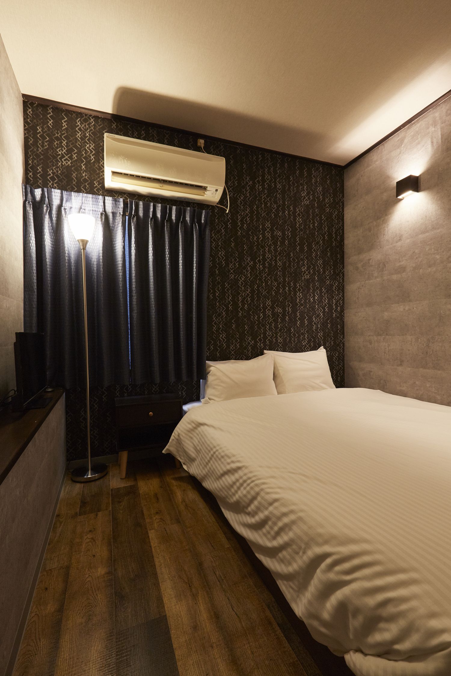 standard double room | individually decorated, free wifi