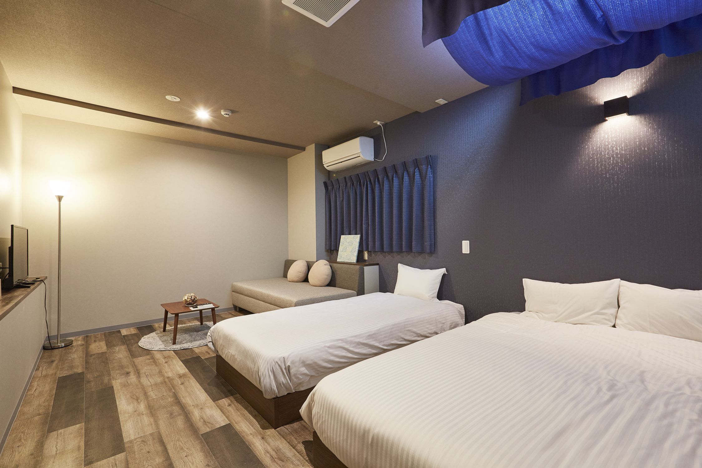 standard triple room | individually decorated, free wifi