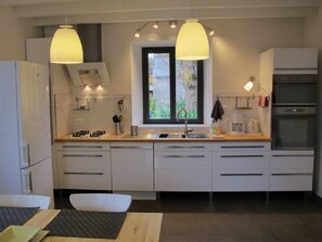 House | Private kitchen