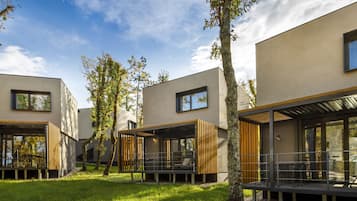 Vila (Pinus) | Brankas, meja kerja, kedap suara, dan Wi-Fi gratis