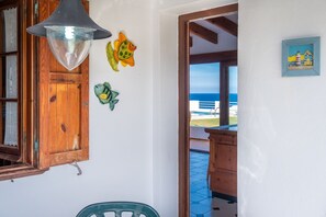 Interior - Directly by the sea with greenhouse - Villa Solivent (Mercadal)