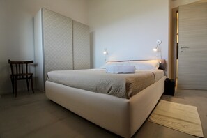 2 bedrooms, iron/ironing board, free WiFi, bed sheets - Villa "Amazing Assisi" with Private Pool, Private Terrace & Wi-Fi (Assisi)