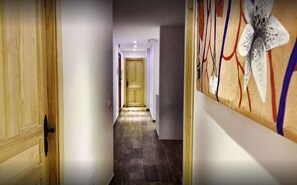 Hallway - Hostal Ciempozuelos (Ciempozuelos)