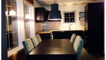 Chalet | In-room dining