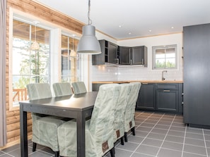 Televisión plasma, piso con calefacción