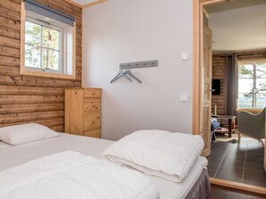 3 Schlafzimmer, Verdunkelungsvorhänge, schallisolierte Zimmer