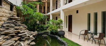 Satya Graha Hotel