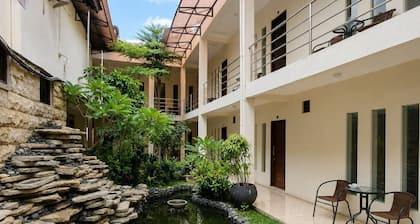 Satya Graha Hotel