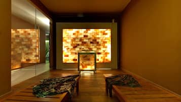 Sauna, poreallas, höyrysauna, vartalohoitoja, urheiluhierontaa