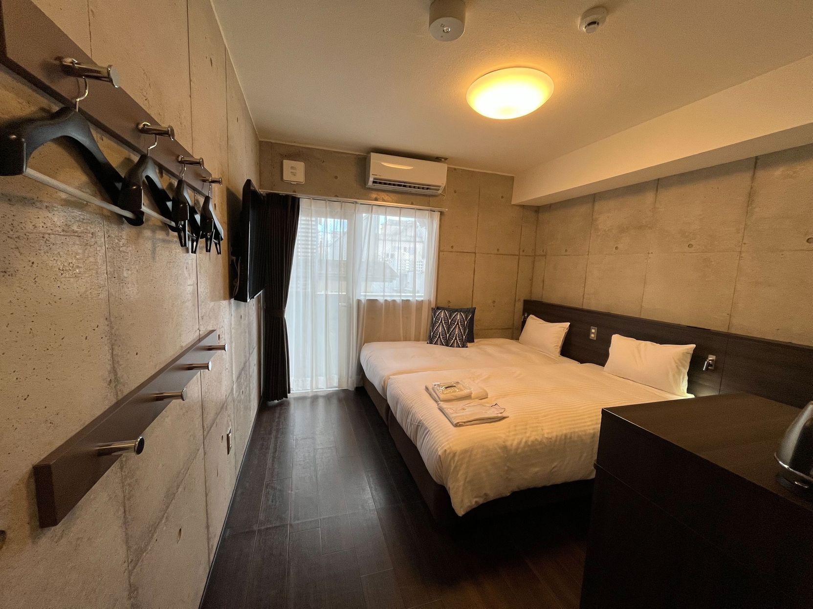 Down comforters, desk, soundproofing, free WiFi