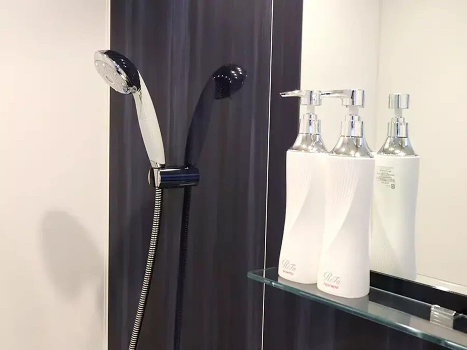 standard twin room, 2 bedrooms, non smoking, refrigerator | down duvets, desk, soundproofing, free wifi