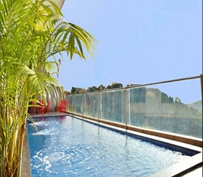 Piscina externa