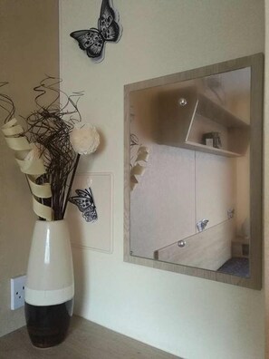 Asuntovaunu, 3 makuuhuonetta, tupakointi kielletty | Huoneen varustelu