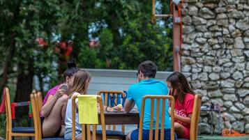 Aperto a colazione, pranzo e cena