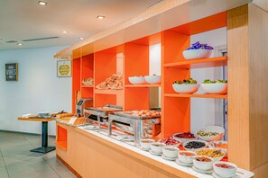 Daily buffet breakfast (EUR 5 per person)
