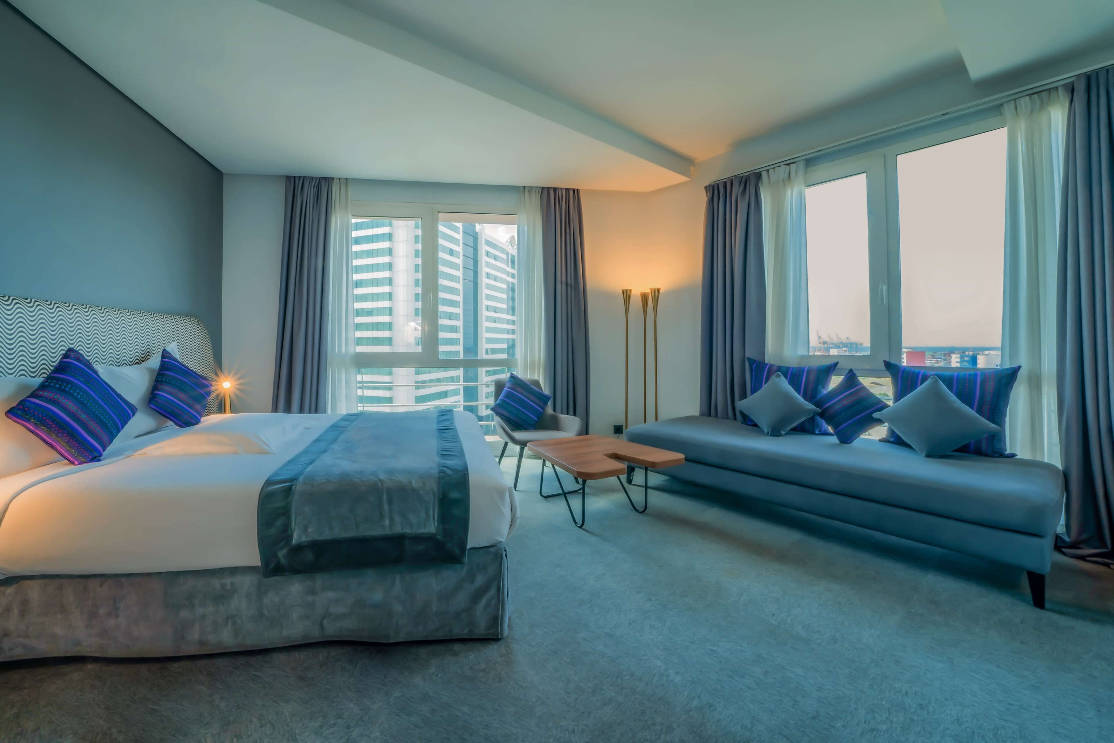 superior studio, multiple beds | 1 bedroom, minibar, individually decorated, desk