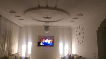 Comfort Apartment, 2 Bedrooms, Non Smoking | Living room | Flat-screen TV