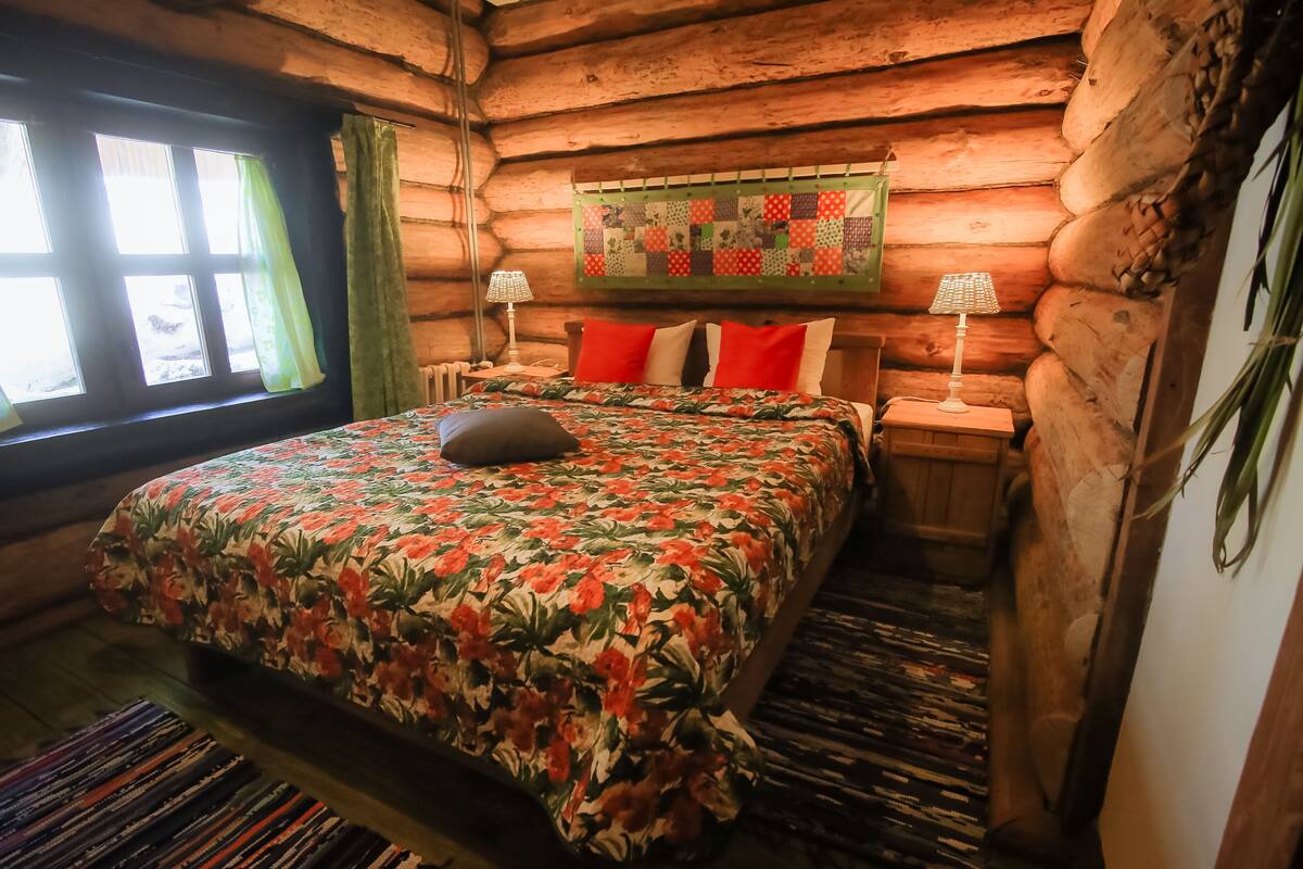 Familiekamer, sauna (Turyn) | 1 slaapkamer, individueel gedecoreerd, een bureau