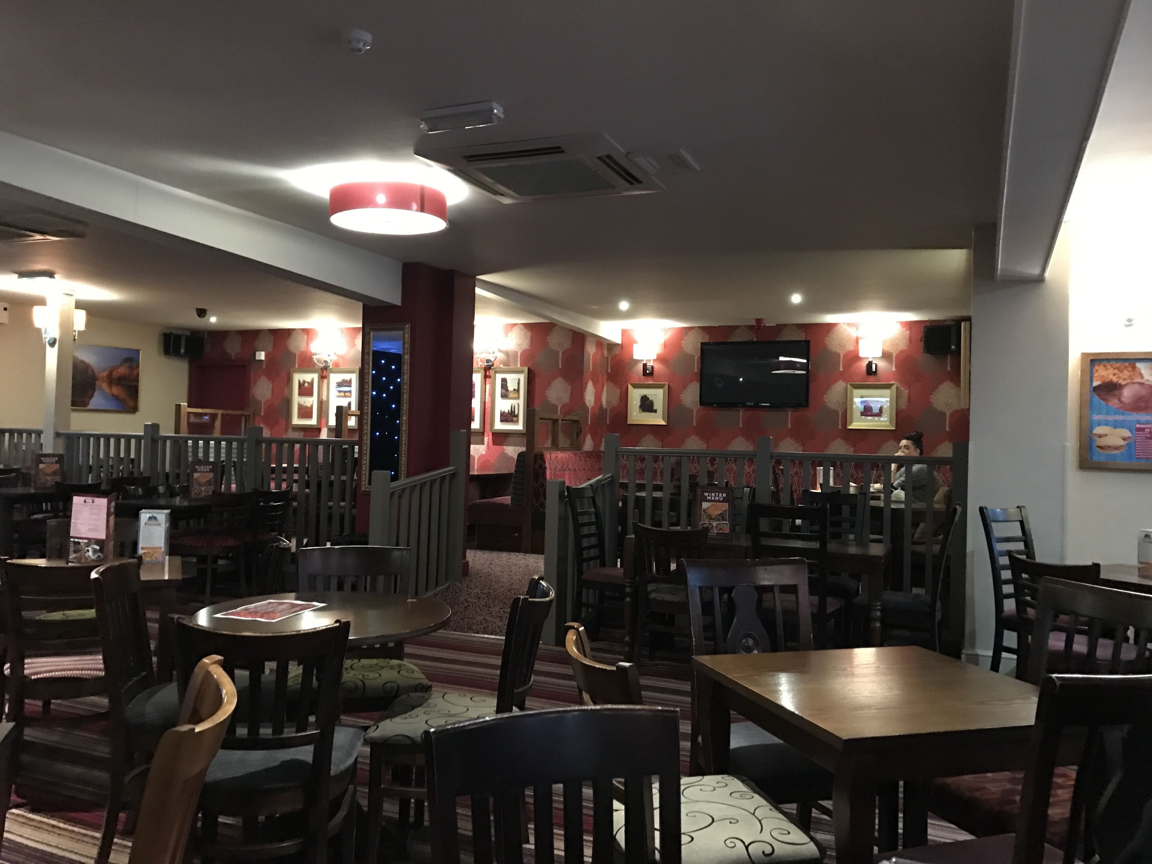 Breakfast, lunch and dinner served