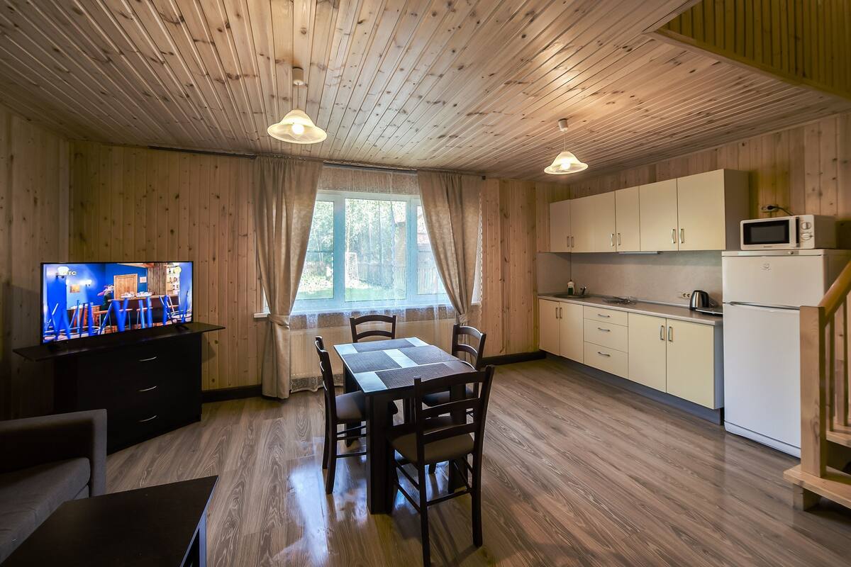 Standard Cottage, Kitchen