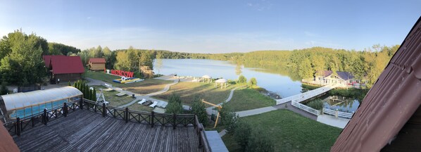 Lake - Country Club Medvezhy Ozera (Medvezh'i Ozera)