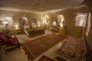 Royal Suite, 1 Bedroom | Living area | Heated floors - Maze Of Cappadocia (Nevsehir)
