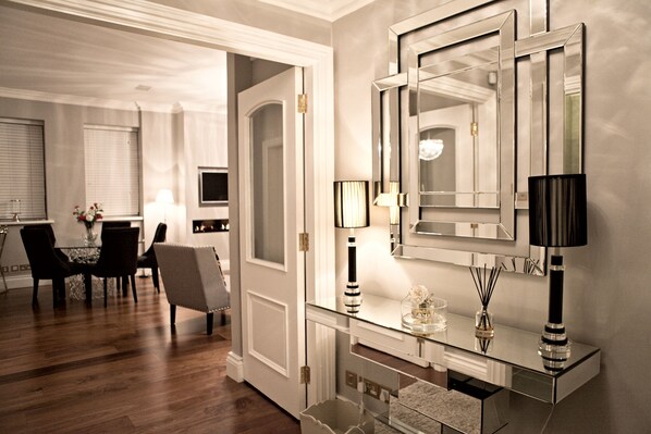 Apartment, 2 Bedrooms | Living room | Flat-screen TV - HIPHIPStay - The Michael Flatley Suite (Dublin)